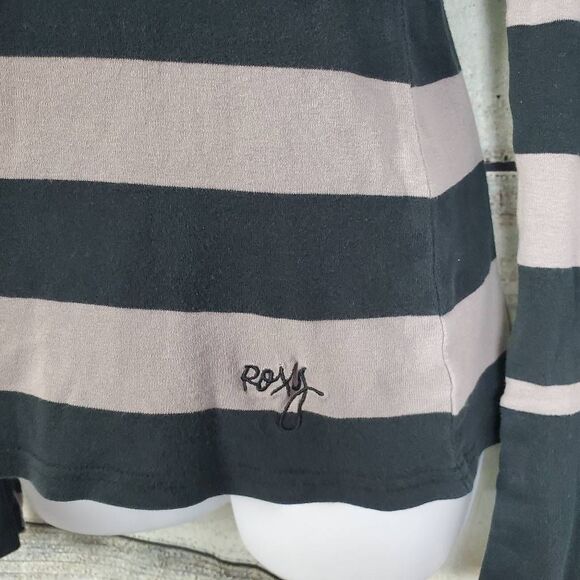 Roxy Taupe & Charcoal Gray Striped Long Sleeve Boatneck Top – Size L - Picture 2 of 6